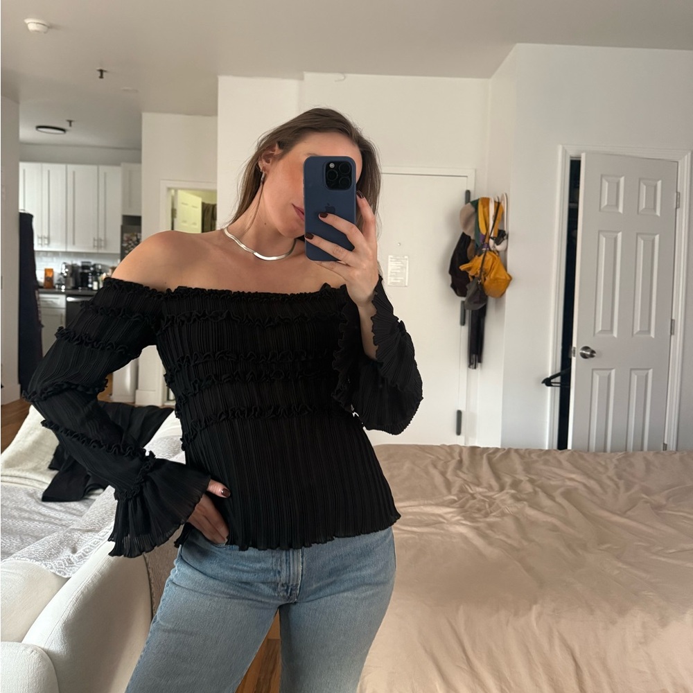 Off Shoulder Blouse from Laagam